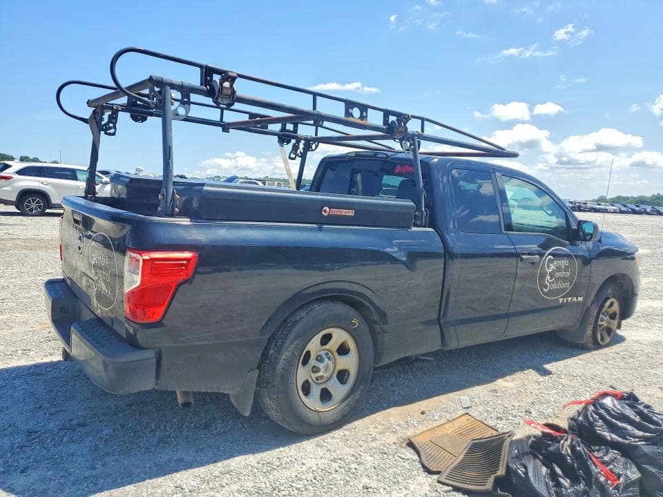 2017 NISSAN TITAN S 3