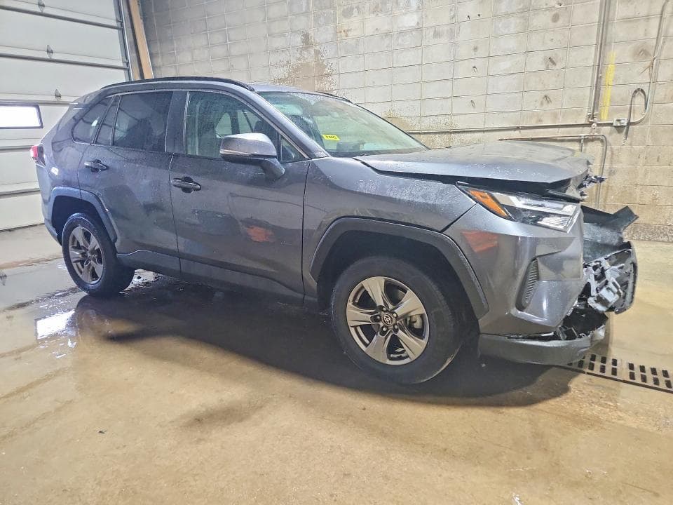 2024 TOYOTA RAV4 XLE 4