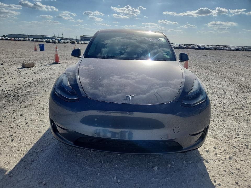 2021 TESLA MODEL Y 5