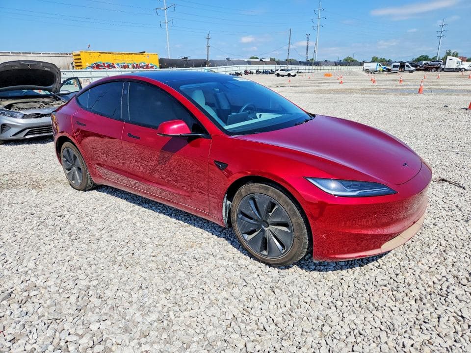 2026 TESLA MODEL 3 4