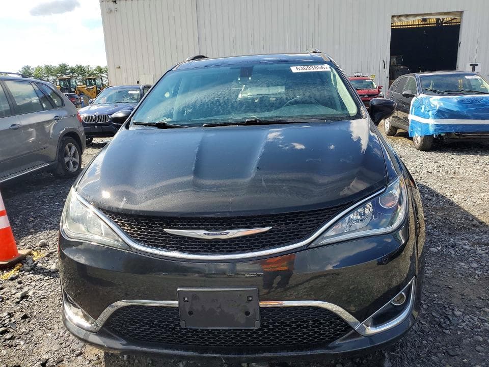 2019 CHRYSLER PACIFICA TOURING L 5
