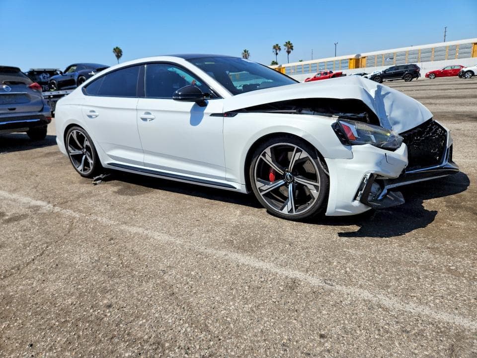 2019 AUDI RS5 4
