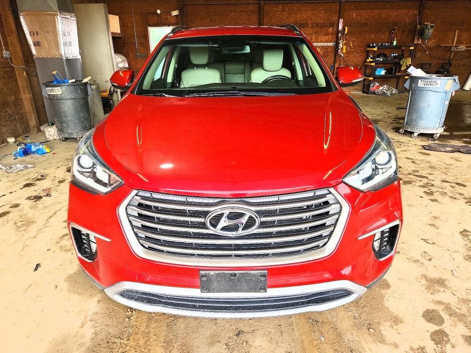 2018 HYUNDAI SANTA FE SE 5