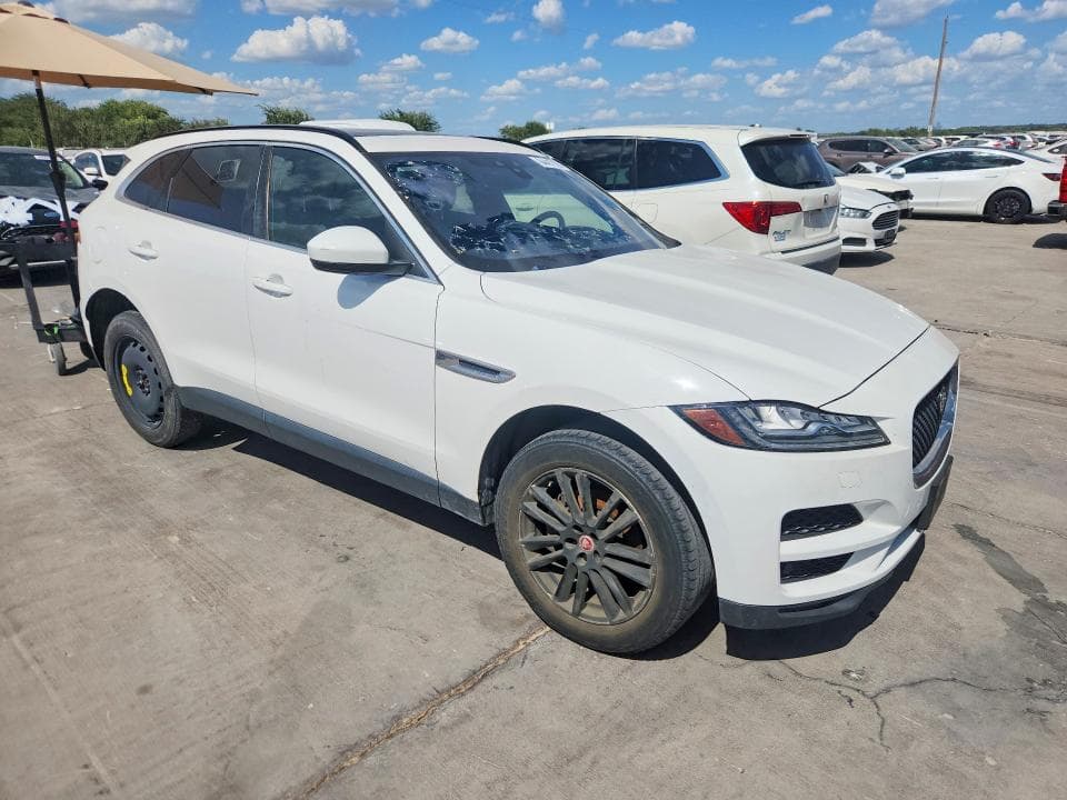 2017 JAGUAR F-PACE PRESTIGE 4