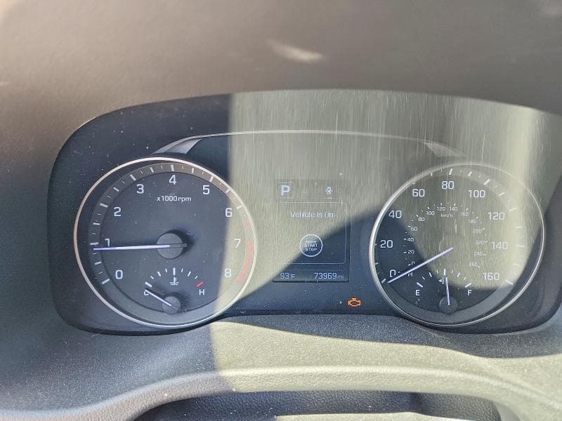 2017 HYUNDAI ELANTRA LIMITED 9