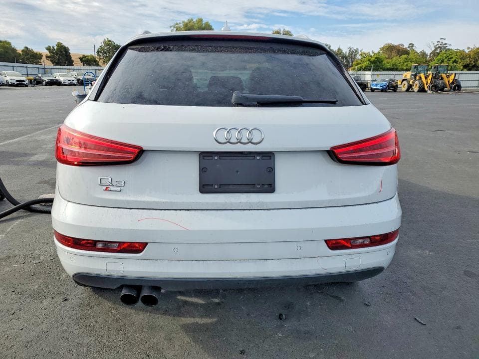 2018 AUDI Q3 PREMIUM 6