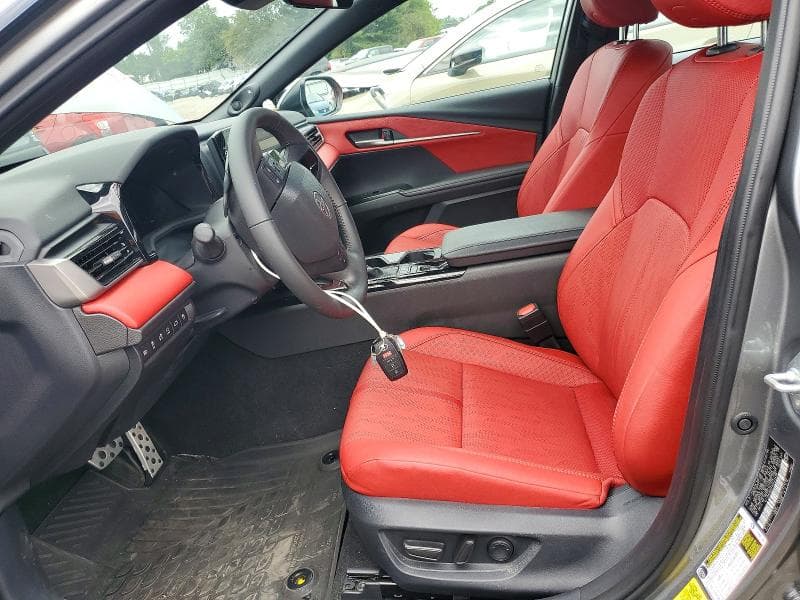 2025 TOYOTA CAMRY XSE 7