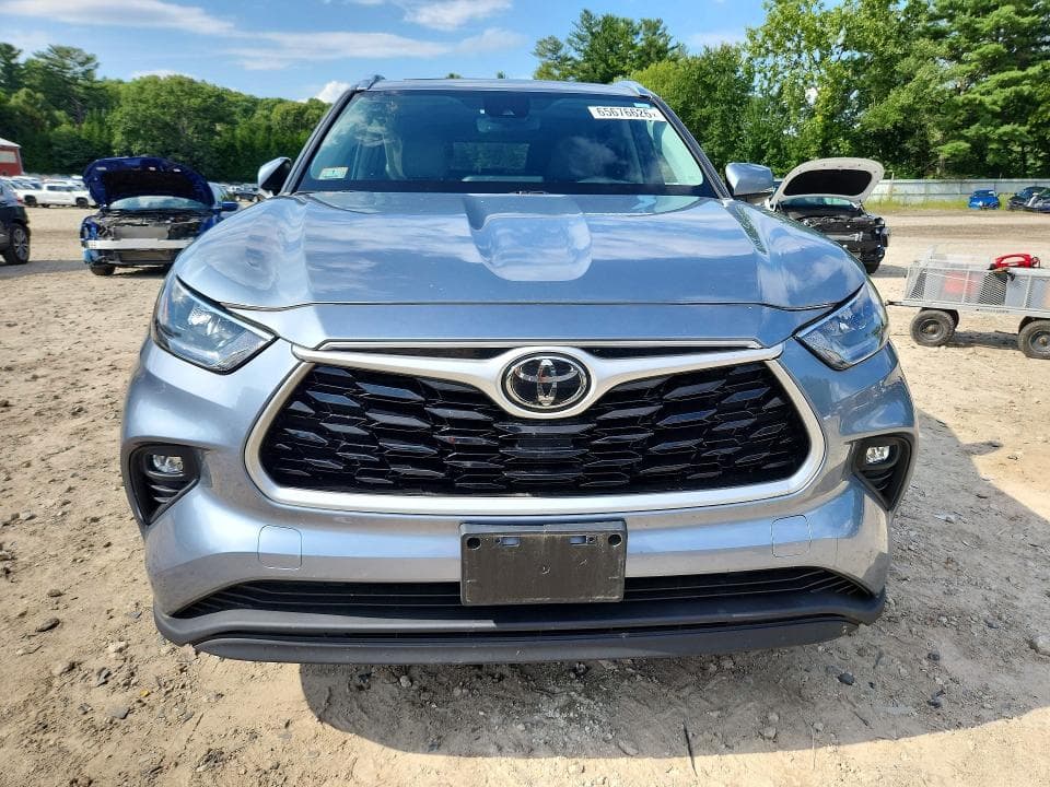 2020 TOYOTA HIGHLANDER XLE 5