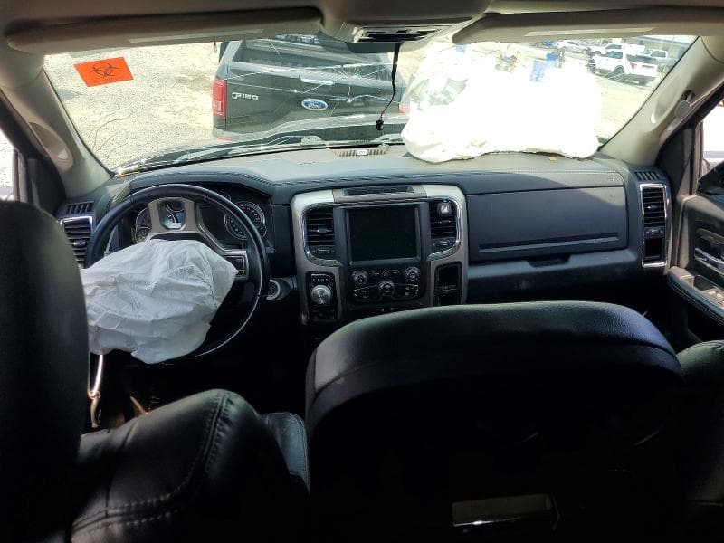 2017 RAM 1500 LARAMIE 8