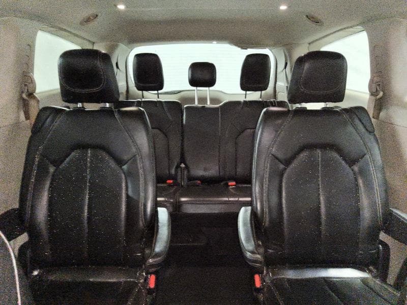 2020 CHRYSLER VOYAGER LXI 10