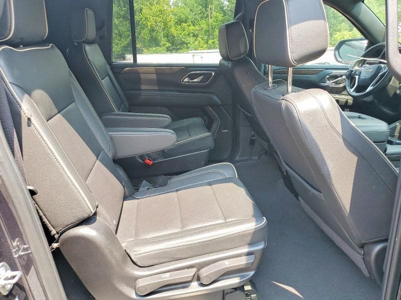 2023 CHEVROLET SUBURBAN C1500 PREMIER 11