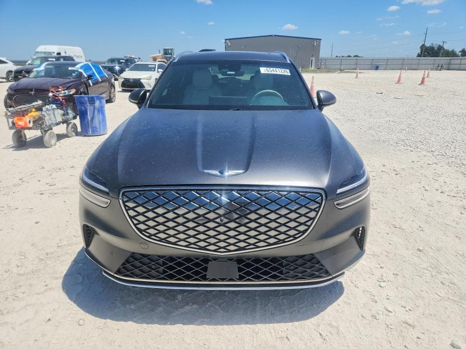 2023 GENESIS ELECTRIFIED GV70 BASE 5