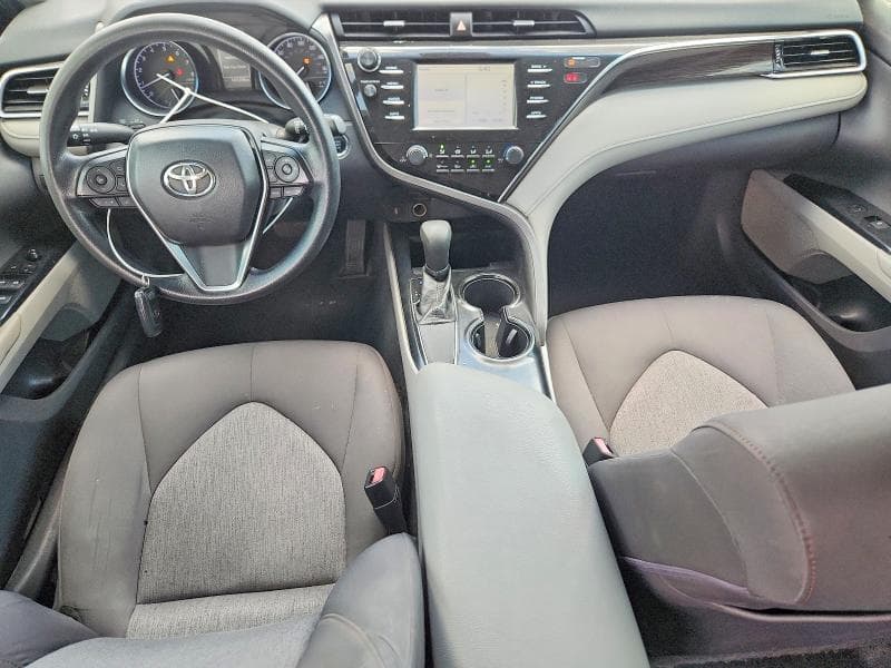 2018 TOYOTA CAMRY LE 8