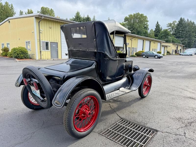 1924 FORD MODEL-T 4