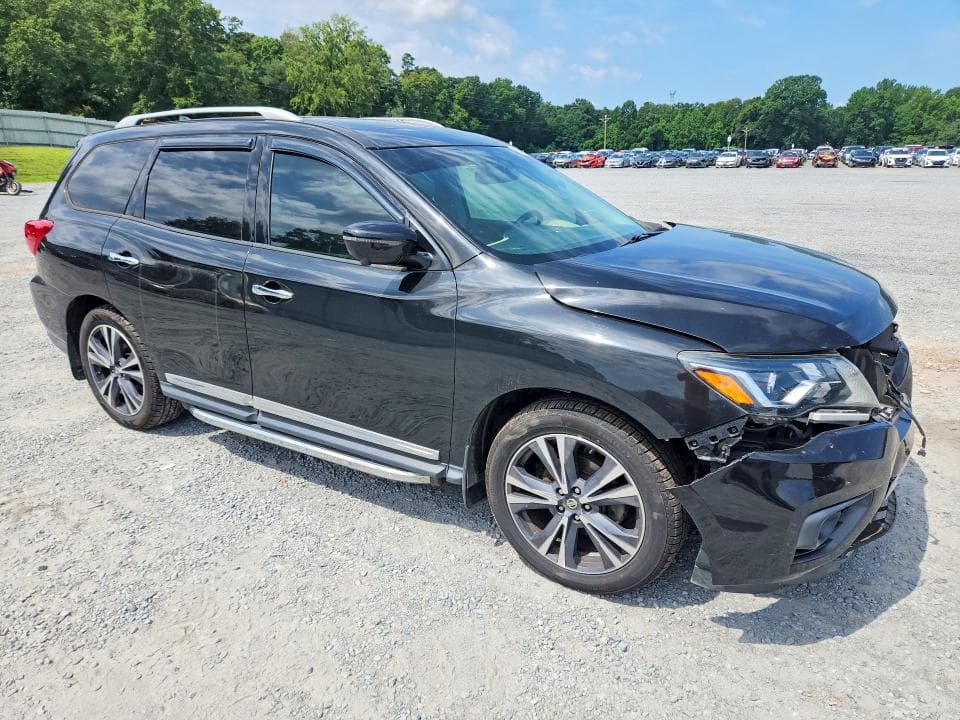 2019 NISSAN PATHFINDER PLATINUM 4