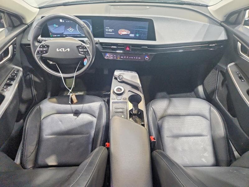2023 KIA EV6 WIND 8