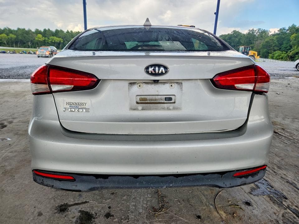 2018 KIA FORTE LX 6