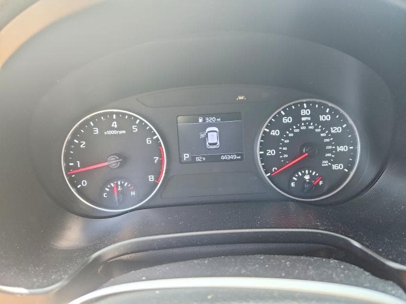 2021 KIA SELTOS S 9