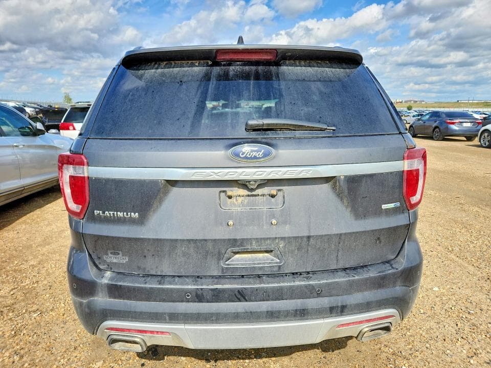 2017 FORD EXPLORER PLATINUM 6
