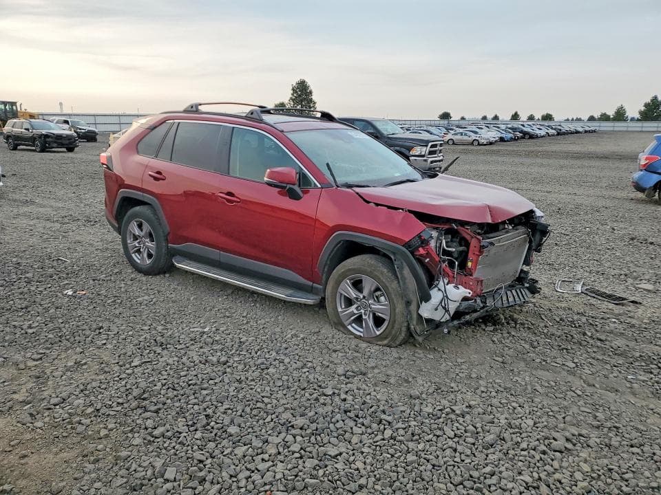 2024 TOYOTA RAV4 XLE 4