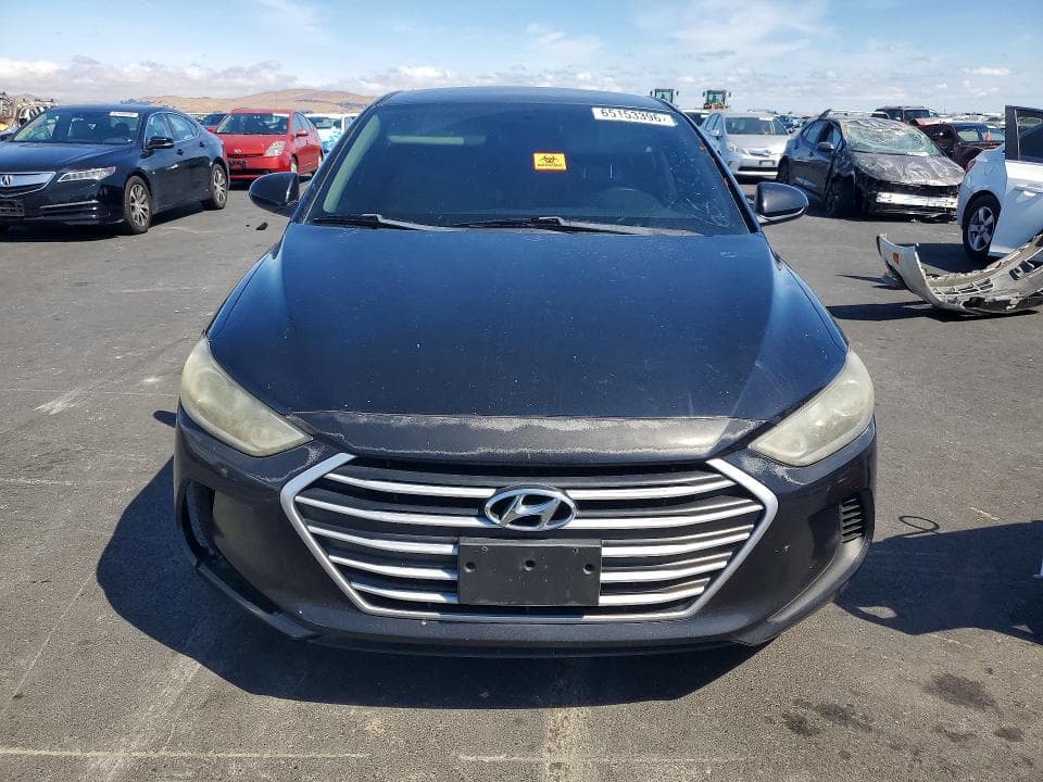 2017 HYUNDAI ELANTRA SE 5
