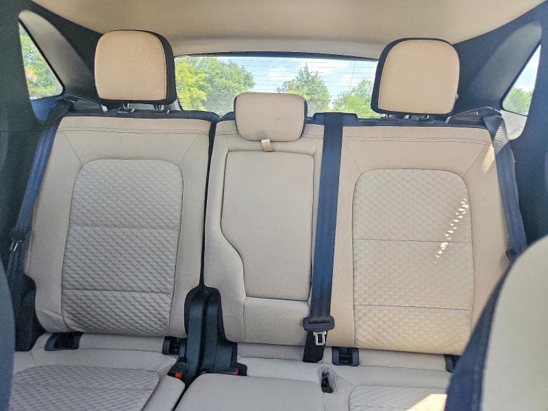 2020 FORD ESCAPE SE 10