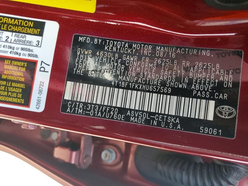 2017 TOYOTA CAMRY SE 13