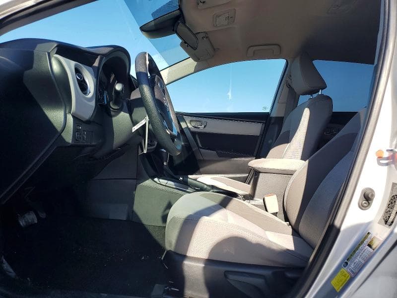2017 TOYOTA COROLLA LE 7