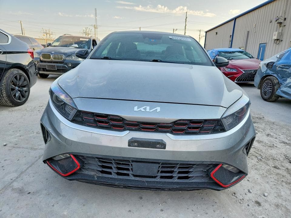 2023 KIA FORTE GT LINE 5