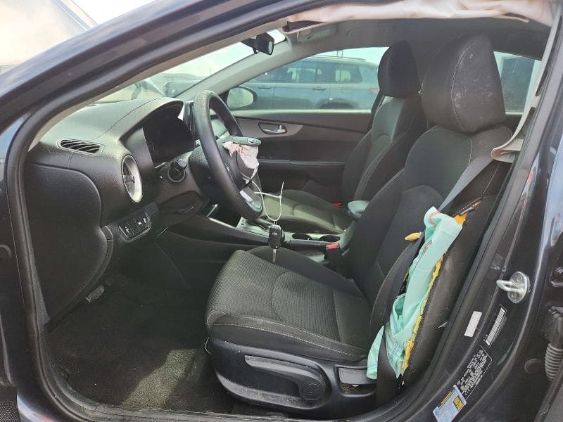 2019 KIA FORTE LXS 7