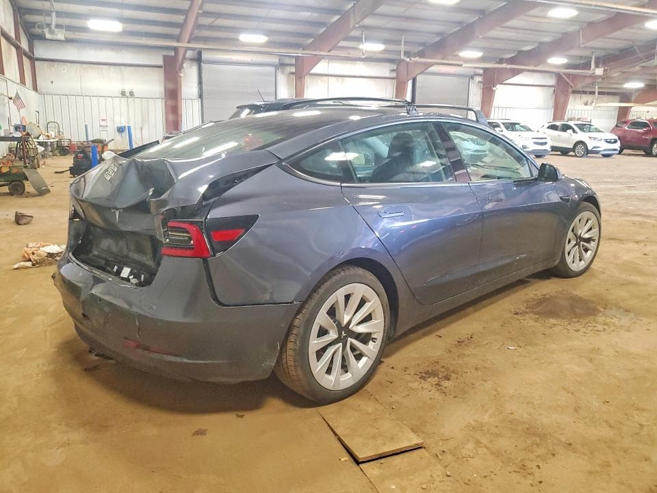 2022 TESLA MODEL 3 3