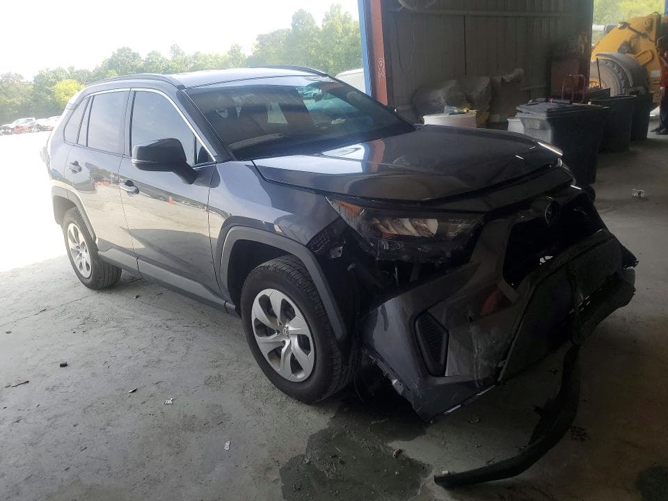 2019 TOYOTA RAV4 LE 4