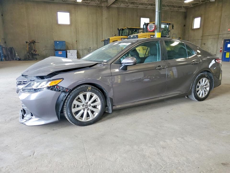 2020 TOYOTA CAMRY LE - 1