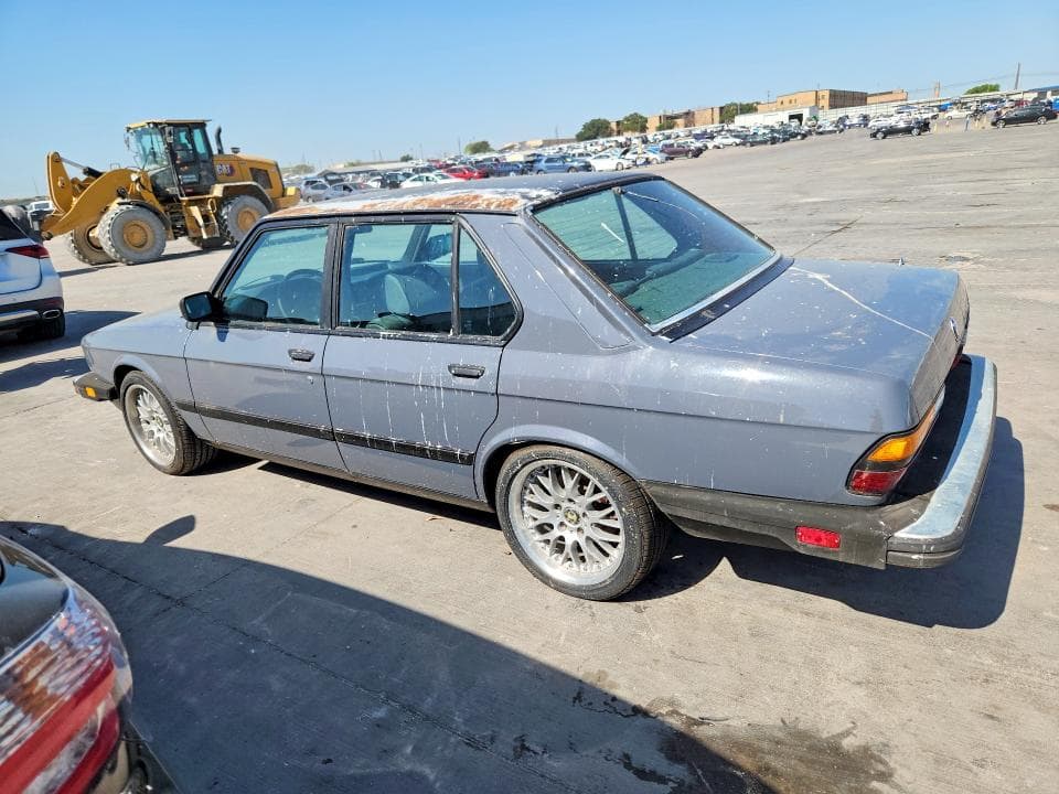 1984 BMW 528 E 2