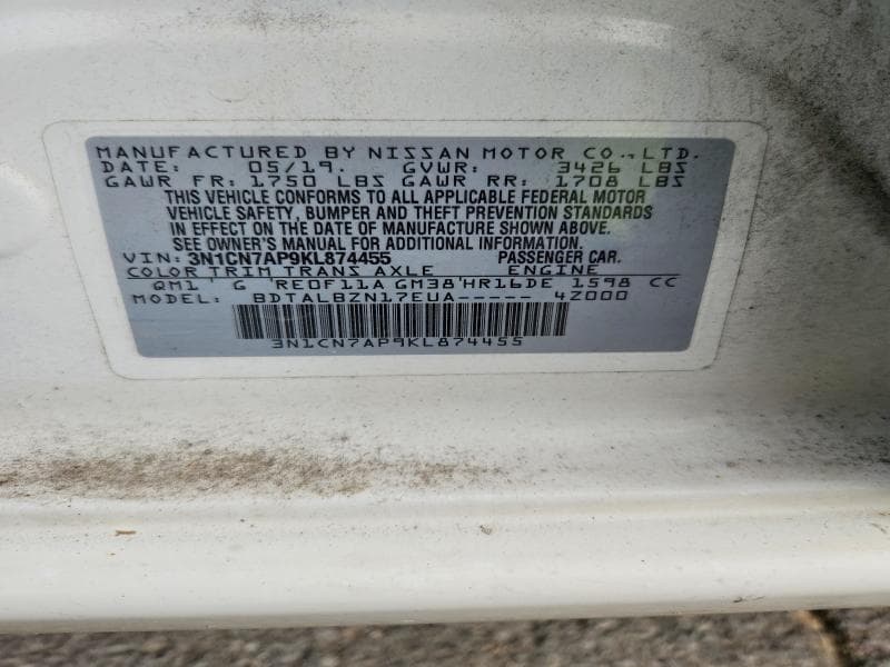 2019 NISSAN VERSA SV 12
