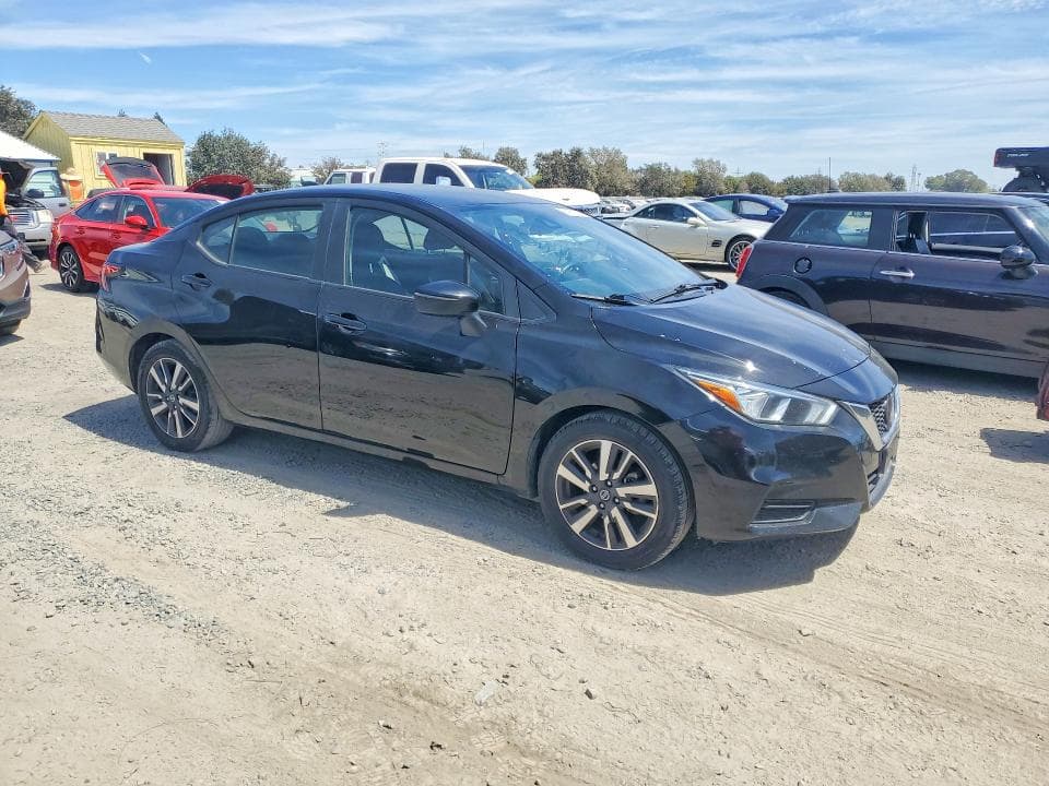 2021 NISSAN VERSA SV 4