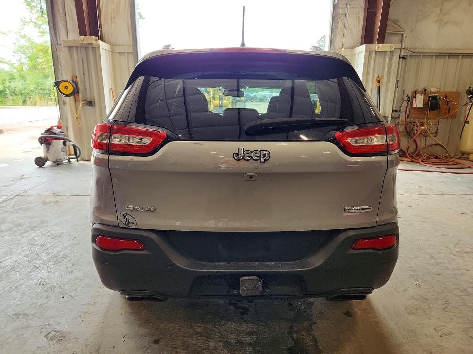 2018 JEEP CHEROKEE LATITUDE PLUS 6
