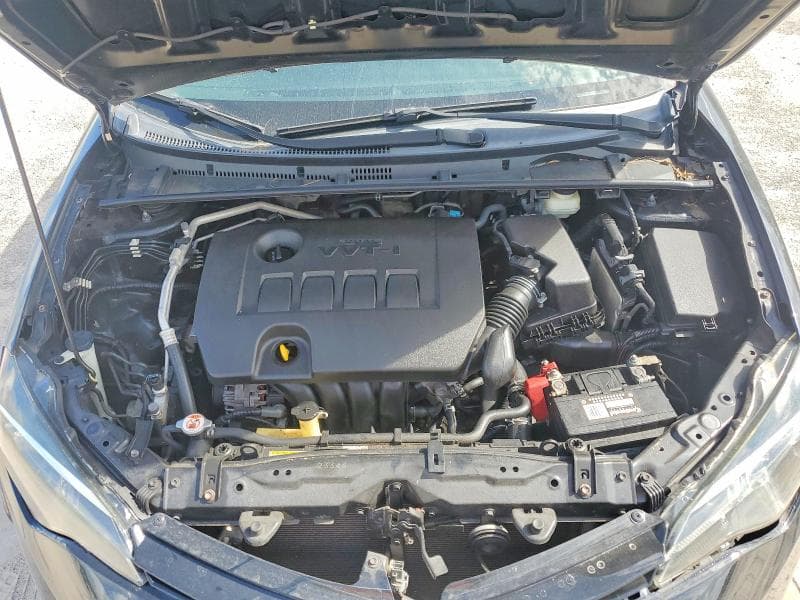 2018 TOYOTA COROLLA LE 11