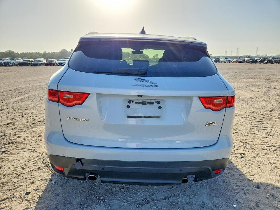 2020 JAGUAR F-PACE CHECKERED FLAG 6
