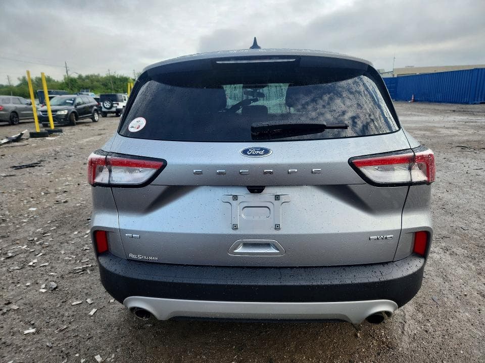 2021 FORD ESCAPE SE 6