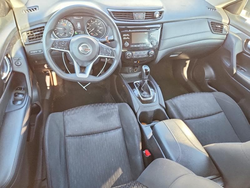 2017 NISSAN ROGUE S 8