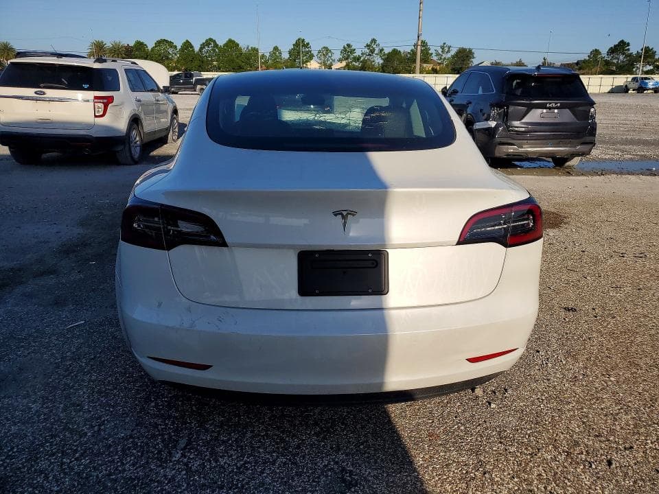 2023 TESLA MODEL 3 6