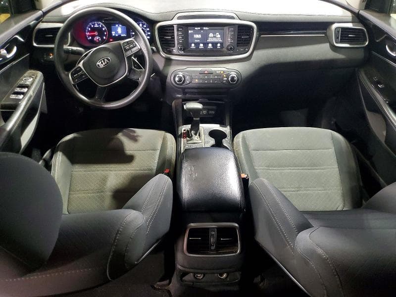 2019 KIA SORENTO LX 8