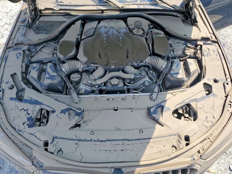 2022 BMW M850XI 11