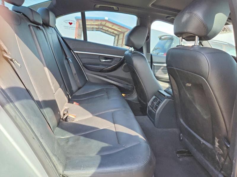 2017 BMW 330 XI 10