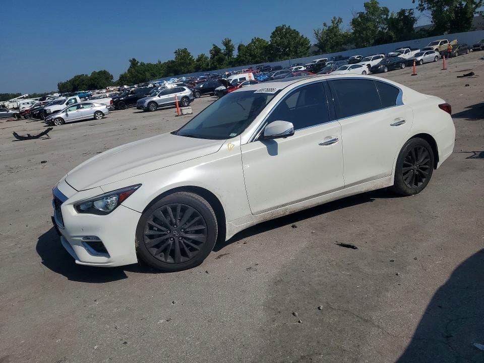 2021 INFINITI Q50 LUXE - 1