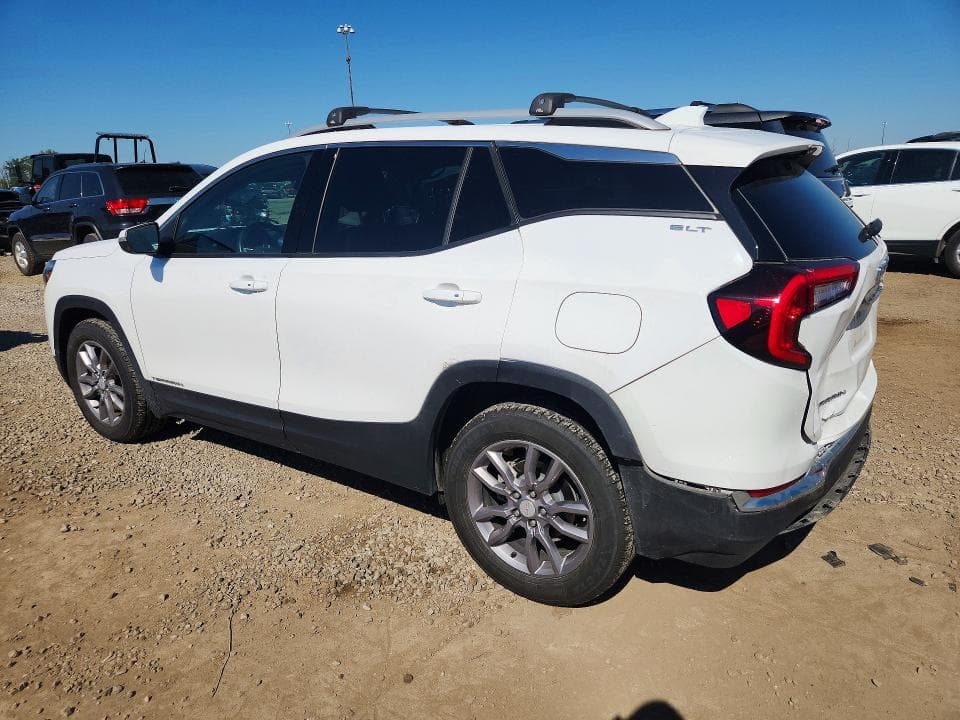 2024 GMC TERRAIN SLT 2
