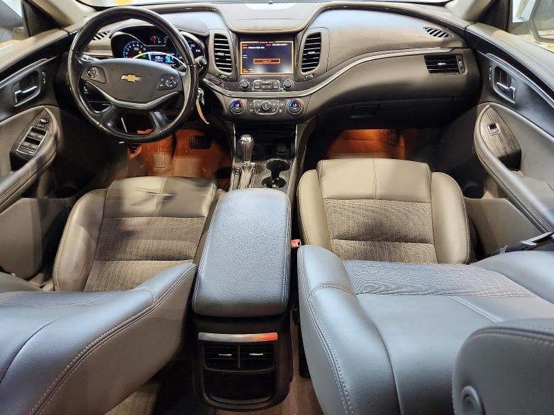 2017 CHEVROLET IMPALA LT 8