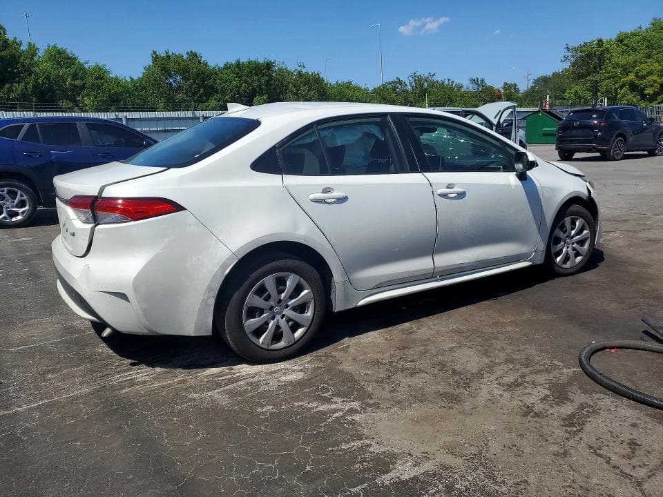 2020 TOYOTA COROLLA LE 3