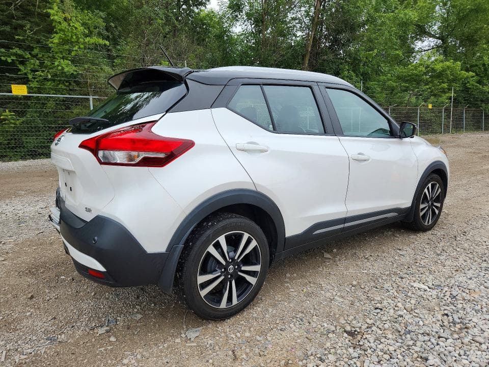 2020 NISSAN KICKS SR 3